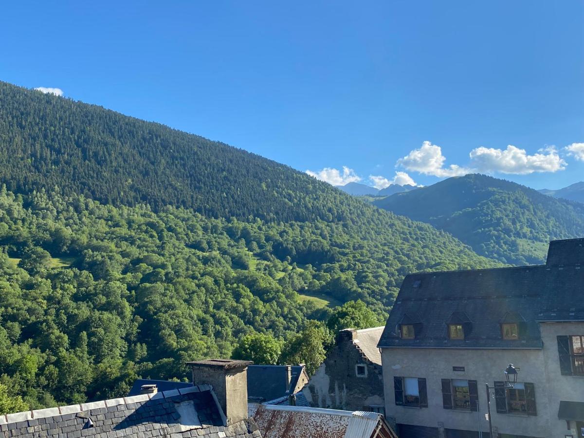 Maison Pyrenees Saint-Aventin Bagian luar foto